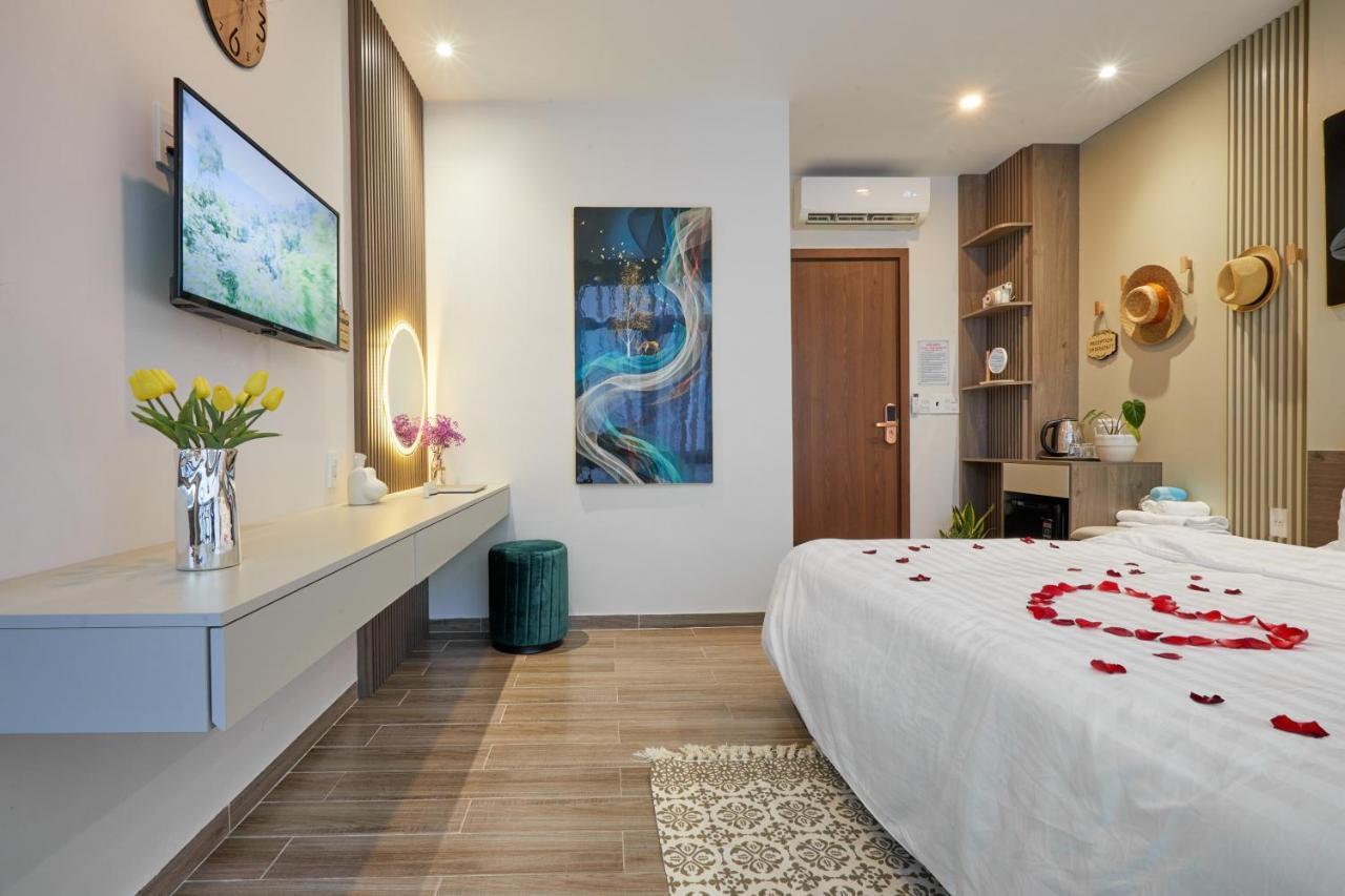 Lux Quy Nhon Homestay Exteriör bild